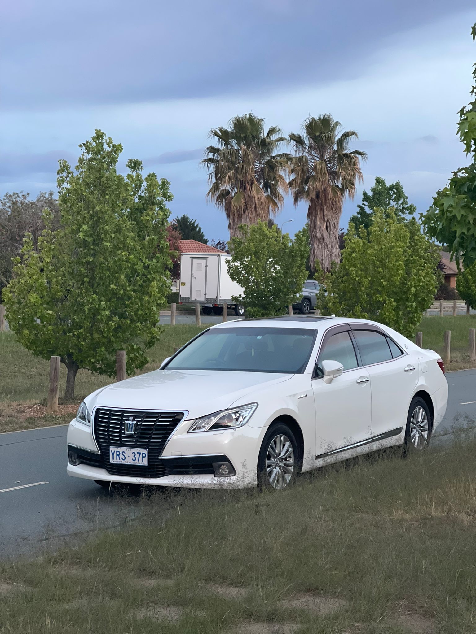 
								Toyato Crown 2013 full									