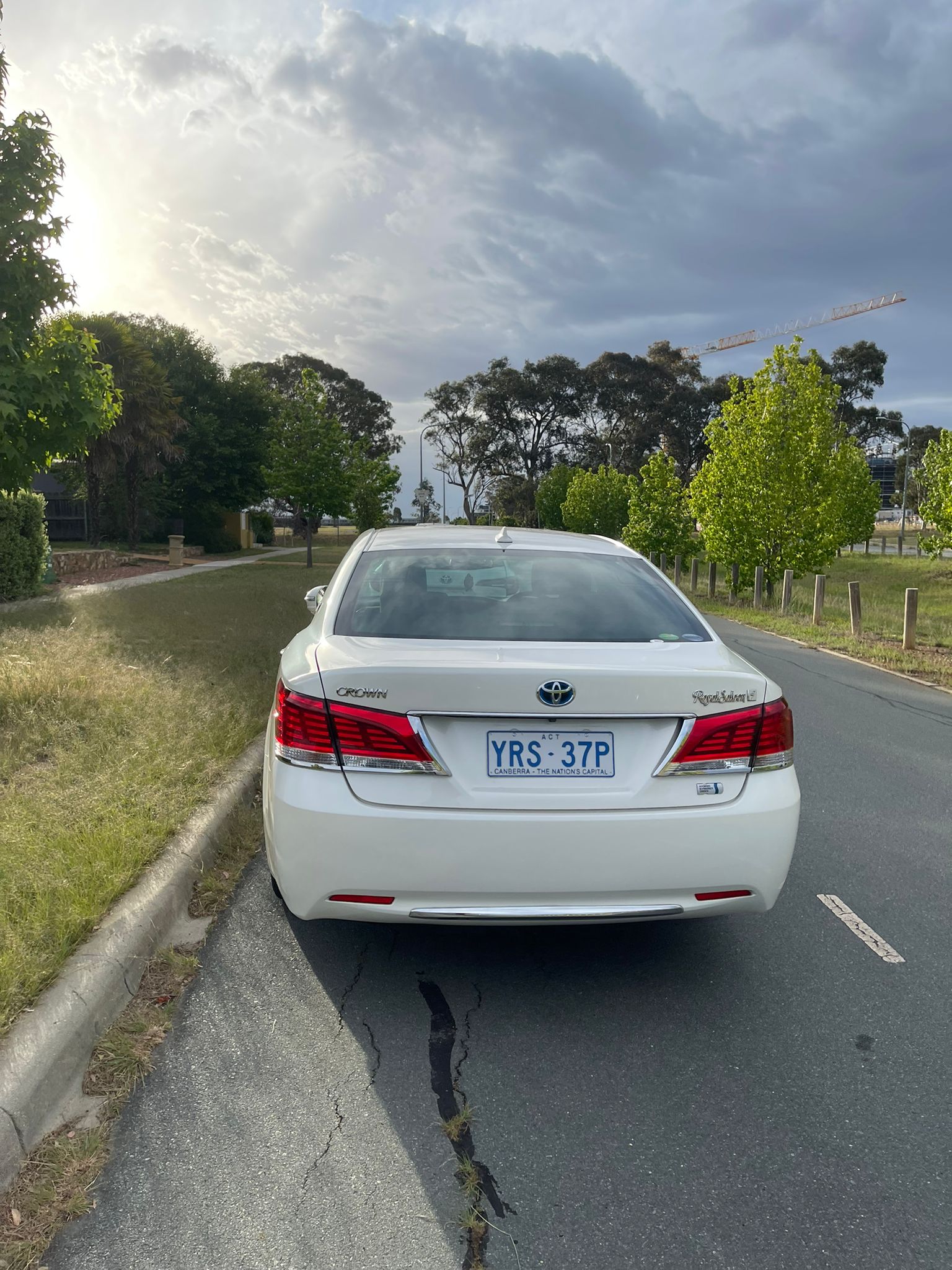 
								Toyato Crown 2013 full									